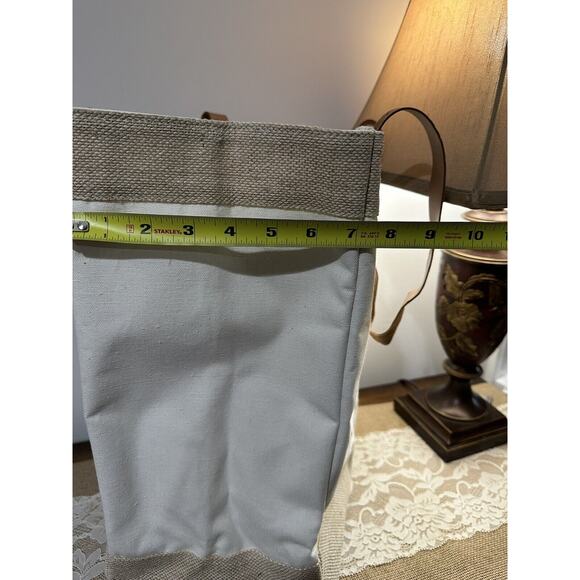 Farmers Market Style Canvas Tote With Pockets 17 in. Tall 12 in. Wide - Picture 7 of 7